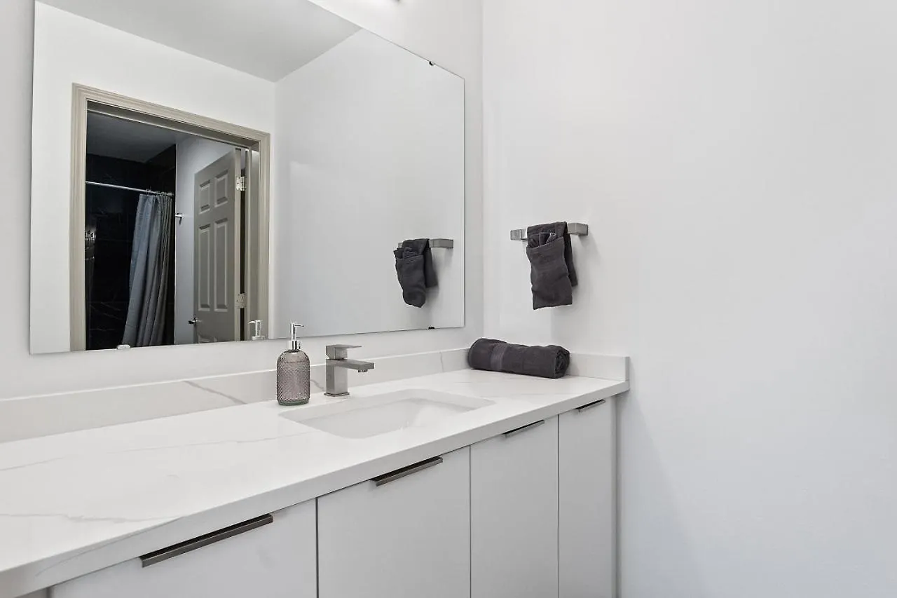 Carolina Cove - Free Parking, Spacious, City Views Charlotte Apartamento