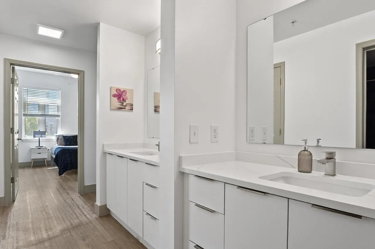 Apartamento Carolina Cove - Free Parking, Spacious, City Views Charlotte