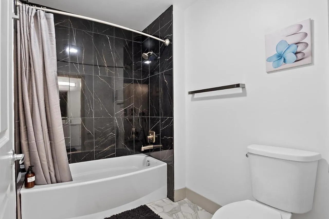 Apartamento Carolina Cove - Free Parking, Spacious, City Views Charlotte